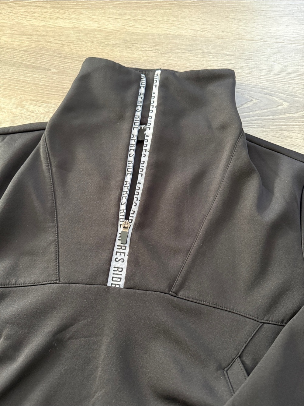 Apres Ride Pullover - Picture 3 of 9